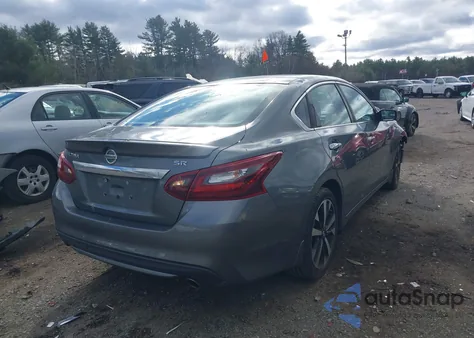 2018 Nissan Altima 2.5 Sr z USA, uszkodzony, nr VIN 1N4AL3AP0JC115597